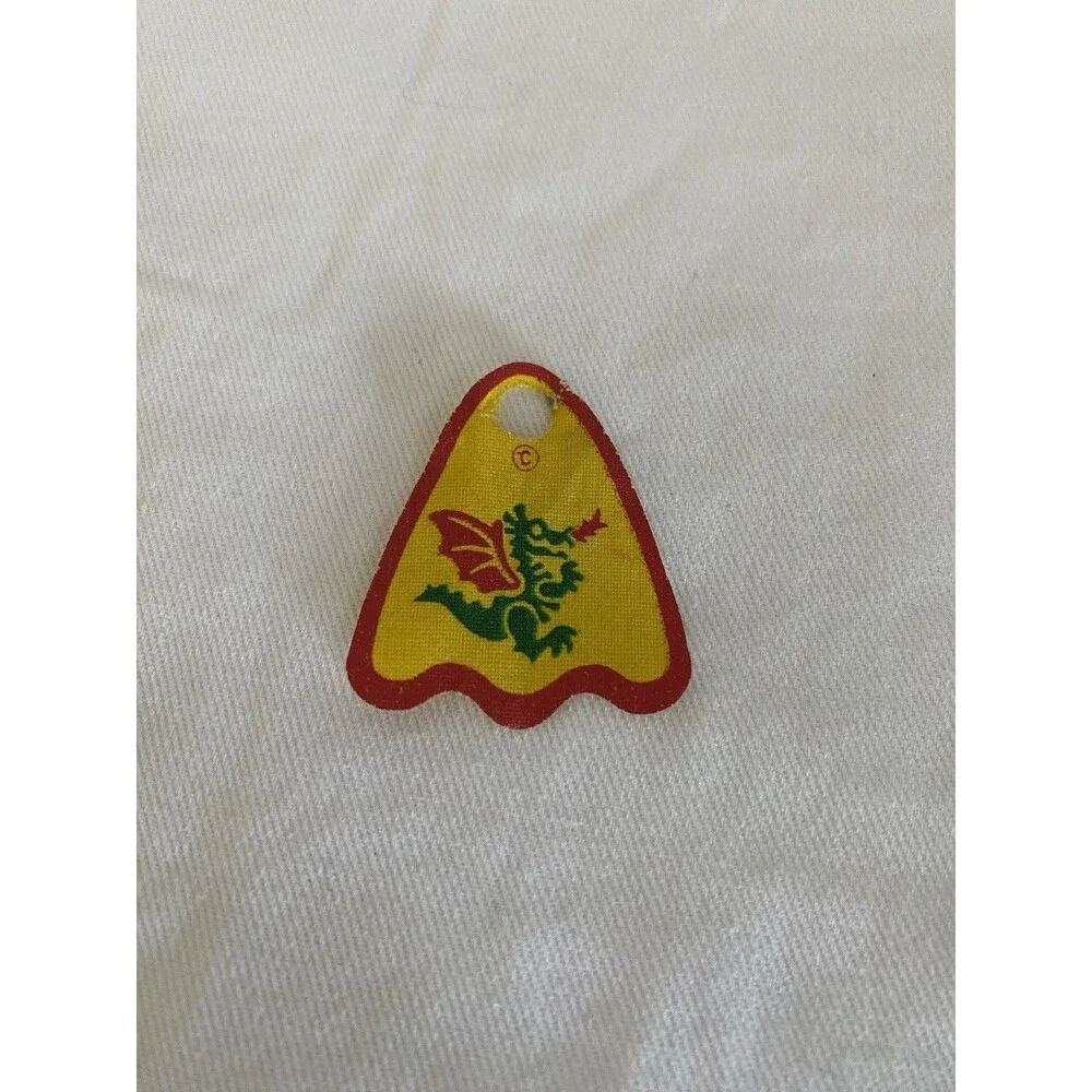 LEGO Yellow Minifigure Cape Cloth Dragon Round Lobes Castle Dragon Knight cas236
